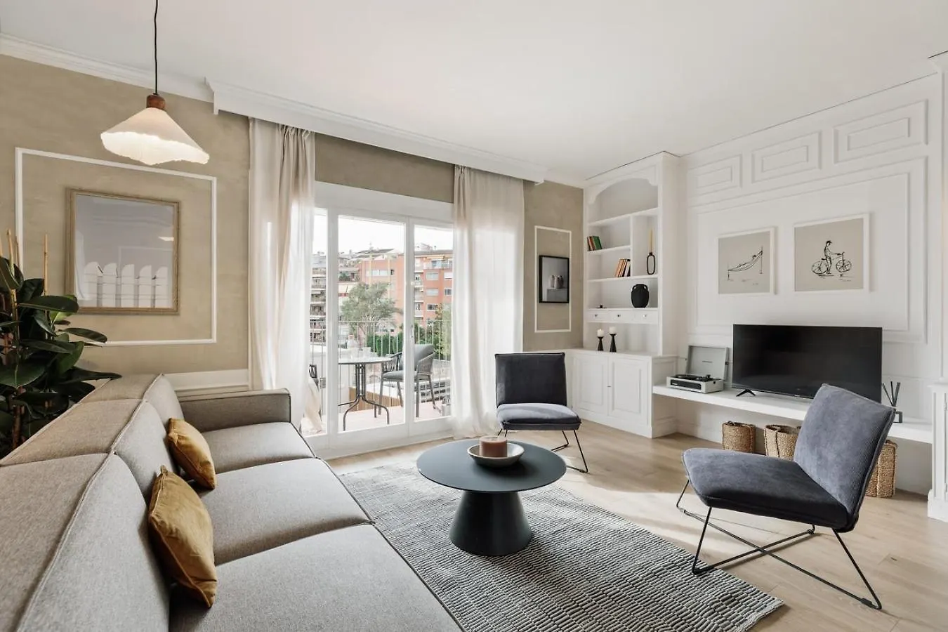 Serralada - 4 Bedrooms And Terrace In Sant Gervasi Barcelone